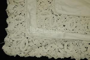 Hibátlan kézi horgolású terítő / hand crochet tablecloth 130x120 cm