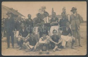 2 db régi fotólap focicsapatokról