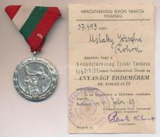 1954. "Anyasági Érdemérem III. Fokozata" eredeti dísztokban és adományozói okirattal T:2-