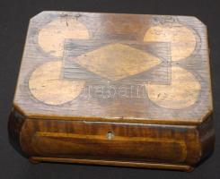 Intarziás fa doboz 21x16x11cm