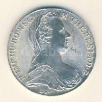Ausztria 1780SF Tallér Ag "Mária Terézia" utánveret dísztokban T:2+
Austria 1780SF Thaler ...