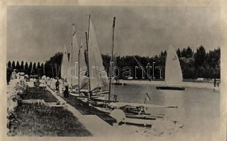 Balatonkenese kikötő