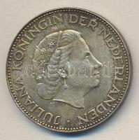 Hollandia 1959. 2 1/2G Ag "Julianna" T:2
Netherlands 1959. 2 1/2 Gulden Ag "Juliana&q...