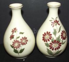 Kézzel festett sorszámozott jelzett Zsolnay porcelán egyszálas váza pár / Handpainted numbered Zsolnay chinaware vase pair 12cm