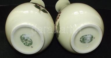 Kézzel festett sorszámozott jelzett Zsolnay porcelán egyszálas váza pár / Handpainted numbered Zsoln...