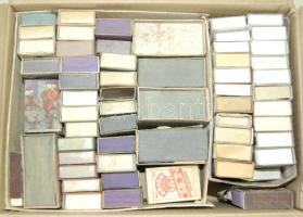 Nagy doboznyi, kb 100 db régi magyar és külföldi gyufásdoboz, nagyon sok tartalommal / vintage matches