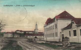 Székelyhíd main square, court
