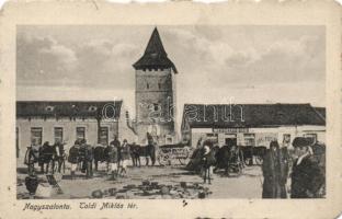 Nagyszalonta Toldi square, shops