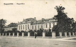 Nagyszőllős county hall