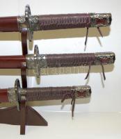 Oriental s: Chiostri