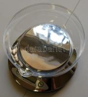 Keenox márkájú digitális konyhai/levél mérleg új állapotban, tállal