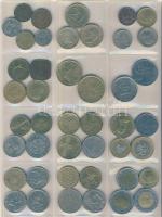 Vegyes világpénz gyűjtemény berakólapba rendezve, összesen 44db, közte érdekesebbek is T:vegyes