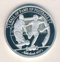 Uganda 2006. 2000Sh Ag "Futball hírességei - Hollandia 1970-es évek" T:PP Tanúsítvánnyal
U...