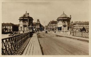 Szeged közúti hídfő (ragasztónyom)