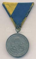 1941. "Délvidéki Emlékérem" szalaggal T:2
1941. Commemorative Medal for the Return of Sout...