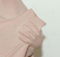 Lantost ábrázoló kerámia figura 22cm magas (sérült)