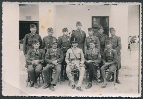 1941 Katonai csoportkép Érsekújvárról 9x13cm