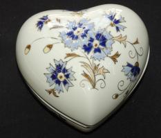 Kézzel festett sorszámozott jelzett Zsolnay porcelán szív alakú bonbonier / Handpainted numbered Zsolnay chinaware bonbonier 12x11cm