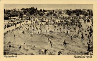 Hajdúszoboszló hullámfürdő