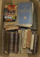 Nagy átnézetlen főként háború előtti könyveket tartalmazó tétel, jobb kiadásokkal
