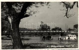 Magyarlápos bridge, autobus