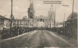 Kassa Klobusiczky street, triumphal arch