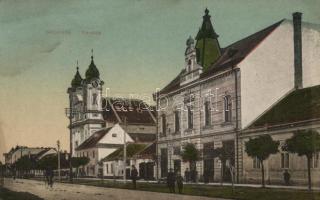 Galánta main street