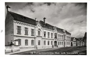 Gyergyószentmiklós Catholic girl school