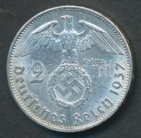 Német 3. Birodalom 1937A 2M Ag "Hindenburg" T:2- German Third Reich 1937A 2 Marks Ag "Hindenburg" C:VF