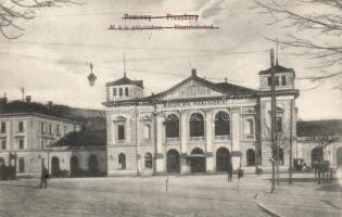 Pozsony railway station