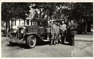 Fegyvernek automobil photo