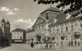 Székesfehérvár püspöki palota Pollák Rezső cipőkereskedésével