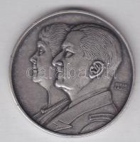 1993. "Kenderes 1993. szeptember 4." Horthy Miklós újratemetése alkalmából készült mattolt fém emlékérem (d=40mm) Szign.:Berán Lajos T:1 Dísztokban