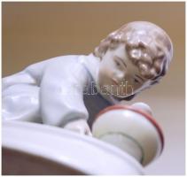 Játszó gyermeket ábrázoló kézzel festett jelzett Zsolnay porcelán figura / Handpainted Zsolnay china...
