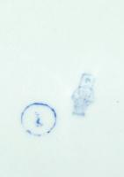 Apró virágokkal díszített jelzett Zsolnay porcelán teás kanna / Zsolnay chinaware teapot 17cm