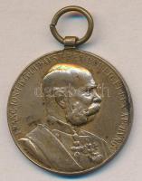 1898. Jubileumi Emlékérem a Fegyveres Erő Számára "Signum memoriae" Br érem mellszalag nélkül T:2- 1898. Commemorative Jubilee Medal for the Armed Forces without ribbon C:VF