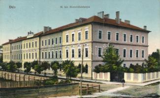 Dés military barracks