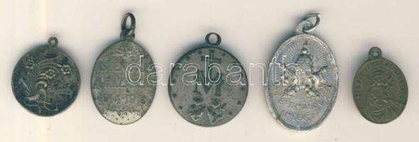 5db különféle kegyérem, köztük közel 100 éves darabok is T:vegyes