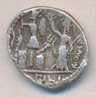 Római Köztársaság / M Furius Philus i.e.119 Denar AG "M FOVRI L F / ROMA / PHLI" (2.52g) T:3 /  Roman Republic / M Furius Philus 119 BC Denarius AG "M FOVRI L F / ROMA / PHLI" (2.52g) C:F Crawford 281/1., Syd 529.