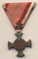 1916. Vas Érdemkereszt a Vitézségi érem mellszalagjával eredeti dísztokban T:2-(rozsda) 1916. Iron Cross of Merit on wartime ribbon in original case C:VF(rust)