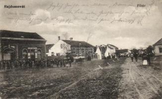 Hajdúszovát Főtér Leitner Herman kereskedésével