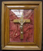 Fa-fém feszület üvegezett fa keretben 28x34cm