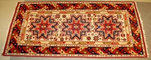 Perzsa-szőnyeg / Perisan carpet 65x140 cm