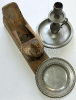 Kis bolha tétel: fa gyalu, ón gyertyatartó, ón kistányér