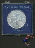 1975. 200Ft Ag "Magyar Tudományos Akadémia" T:BU Eredeti plombált MNB plasztiktokban!