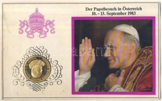 Ausztria 1983. "II. János Pál pápa látogatása Ausztriában" aranyozott fém emlékérem (35mm) díszkiadásban T:PP Austria "Visit of Pope John Paul II in Austria" gilded medallion (35mm) C:PP
