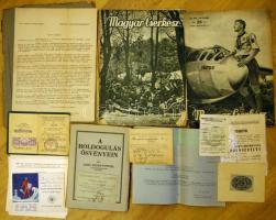 Nagy, érdekes cserkész tétel: sok igazolvány, meghívó, nyomtatvány, könyv, újság. Érdemes megnézni! ...