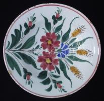 cca 1900 Kézzel festett mázas Hollóházi kerámia falitányér benyomott házas jelzéssel d: 23cm