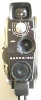 Filmes tétel: 3 db filmfelvevő: Quartz M, Quartz 2M, Chinon, mind eredeti tokkal, tartozékokkal / Lo...