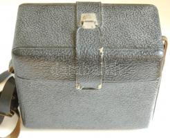 Filmes tétel: 3 db filmfelvevő: Quartz M, Quartz 2M, Chinon, mind eredeti tokkal, tartozékokkal / Lo...